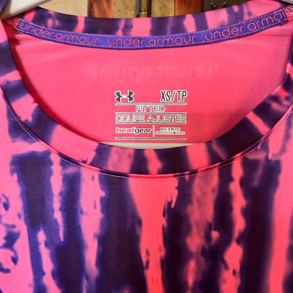 Under Armour Long-Sleeve Bundle. - Picture 3 of 4